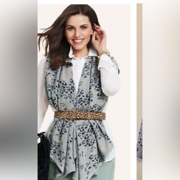 CAbi Gigi Cape Grey Leopard Print Shawl Wrap Poncho OS Womens - Picture 2 of 8